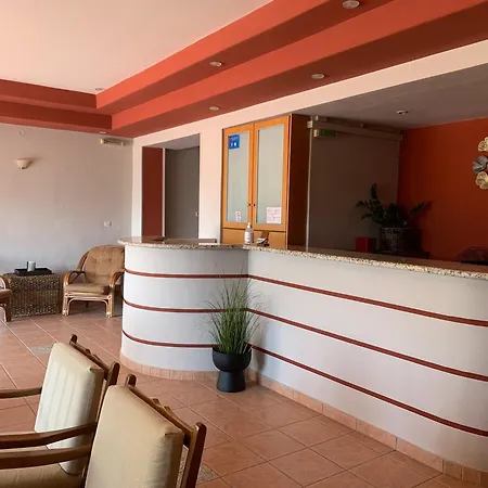 Apart Otel Aki Loutra Edipsou (Evia)